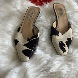 ISAAC Mizrahi Black Cow Hide Leather heels